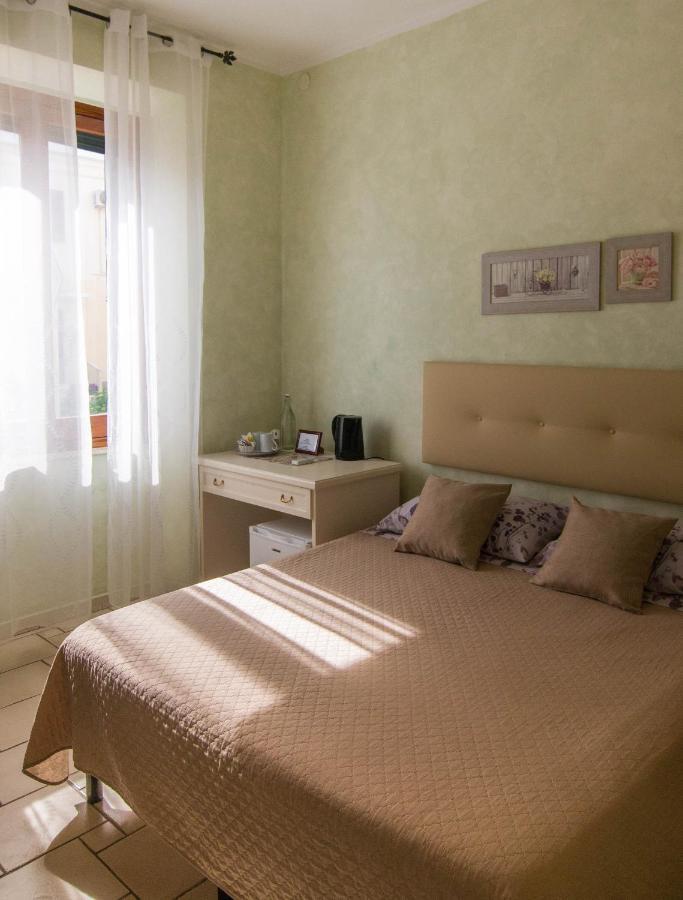 B&B Del Viale Bacu Abis Luaran gambar