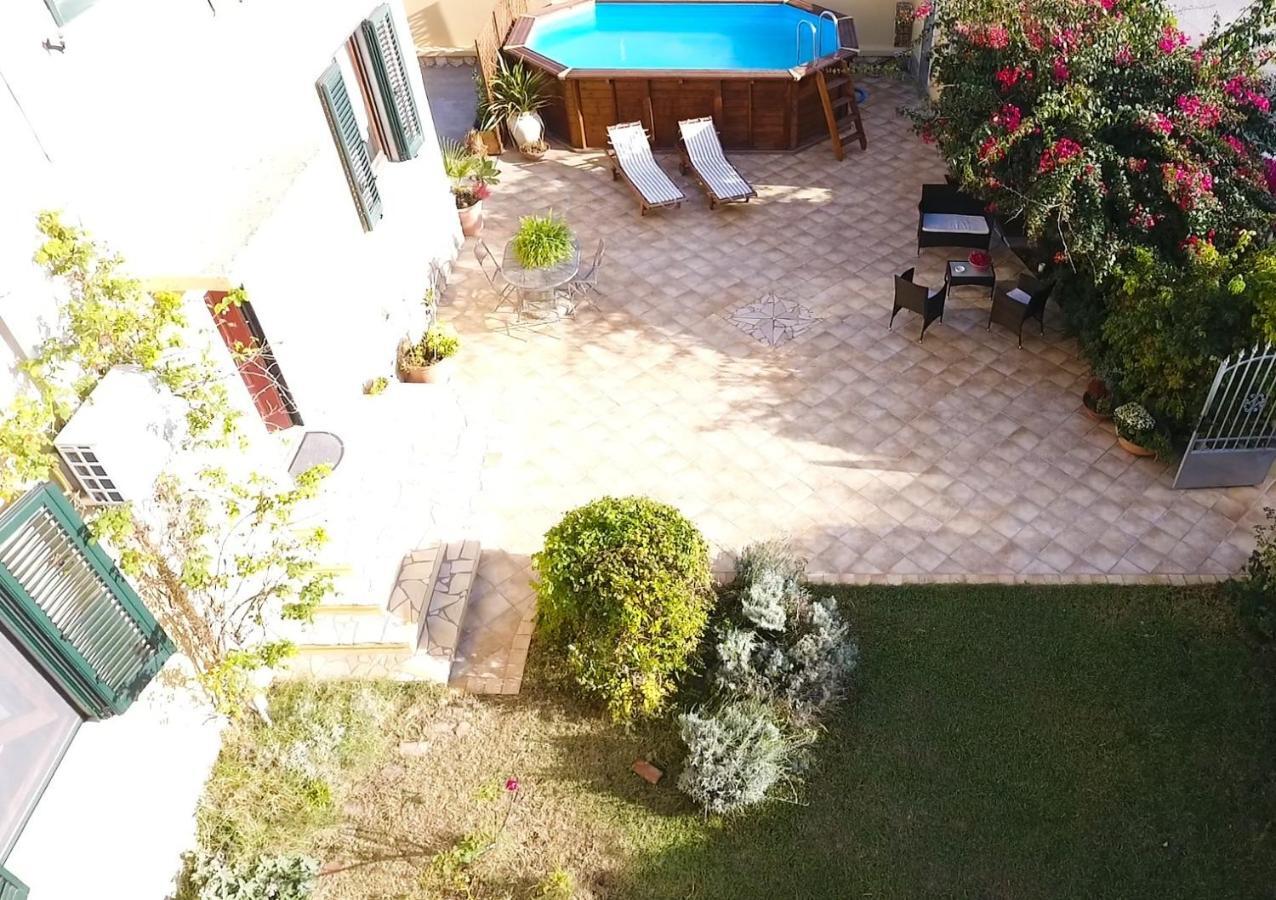 B&B Del Viale Bacu Abis Luaran gambar